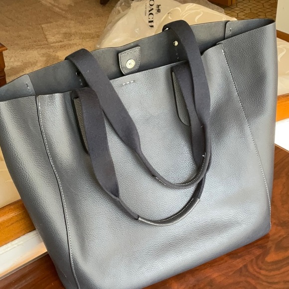 Navy blue leather coach grove tote - Picture 2 of 8